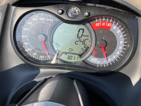 2008 BRP Can-Am Spyder, чёрный, 700000 рублей, вид 3