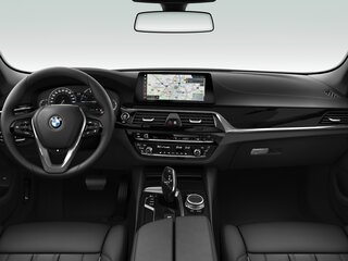2017 BMW 5 серии 520d xDrive VII (G30/G31/G38), чёрный, 3900000 рублей, вид 5