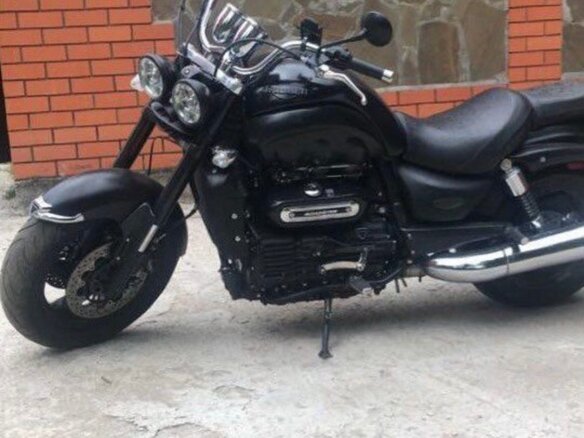 2011 Triumph Rocket 3, чёрный, 900000 рублей - вид 1