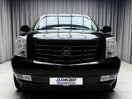 Cadillac Escalade III