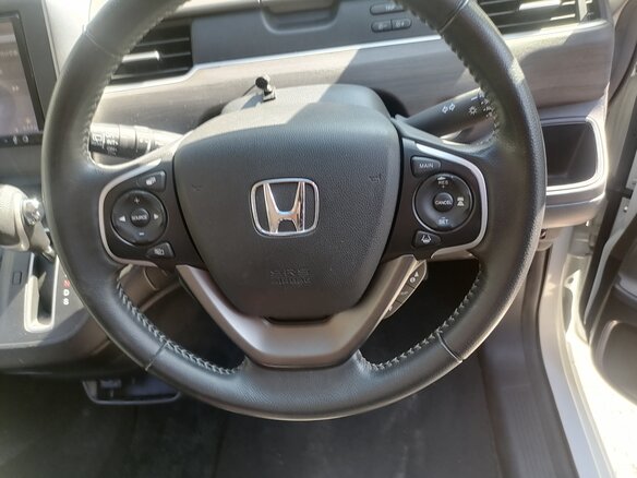 2018 Honda Freed II, белый, 1750000 рублей - вид 11