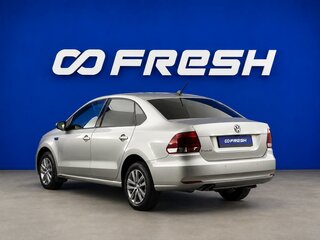 2019 Volkswagen Polo V Рестайлинг, серебристый, 1400000 рублей, вид 2