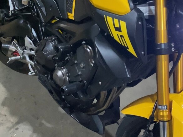 2015 Yamaha MT-09 (FZ-09), жёлтый, 839000 рублей - вид 9
