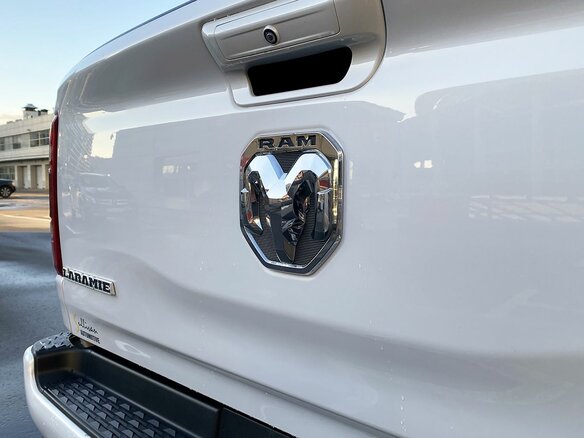 2018 Ram 1500 Crew Cab eTorque V, белый, 4599000 рублей - вид 8