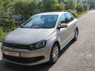 2012 Volkswagen Polo V, серебристый, 1070000 рублей, вид 2