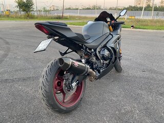 2020 Suzuki GSX-R 1000, чёрный, 2250000 рублей, вид 3