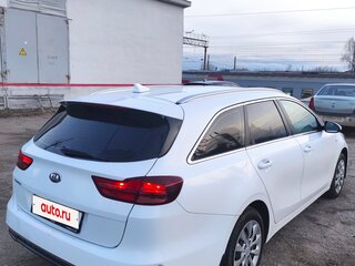 2019 Kia Ceed III, белый, 1330000 рублей, вид 3