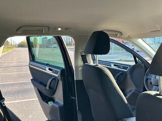 2015 Volkswagen Touareg II Рестайлинг, чёрный, 2800000 рублей, вид 4