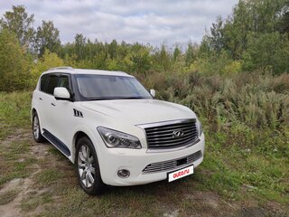 2010 Infiniti QX56 II, белый, 2350000 рублей, вид 2