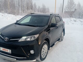 2015 Toyota RAV4 IV (XA40), чёрный, 2400000 рублей, вид 1