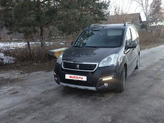 2015 Peugeot Partner II Рестайлинг 2, коричневый, 1250000 рублей, вид 2