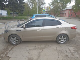 2015 Kia Rio III, бежевый, 950000 рублей, вид 5