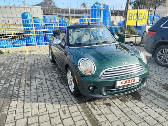 2011 Mini Cabrio Cooper II Рестайлинг, зелёный, 1450000 рублей - вид 1