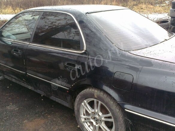 1993 Mitsubishi Diamante I, чёрный - вид 3