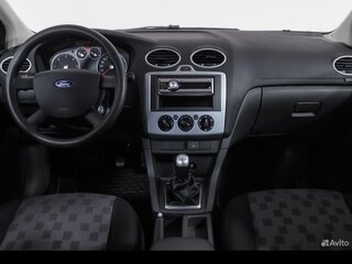 2006 Ford Focus II, красный, 540000 рублей, вид 4