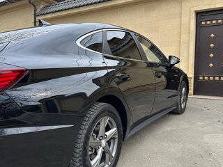 2023 Hyundai Sonata VIII (DN8), чёрный, 1490000 рублей, вид 3