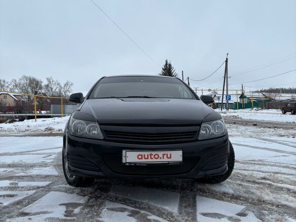 2010 Opel Astra GTC H Рестайлинг, чёрный, 535000 рублей - вид 1