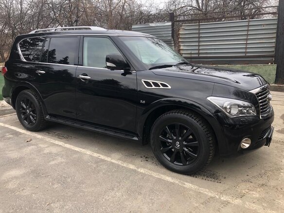 2014 Infiniti QX80 I, чёрный - вид 2