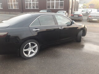 2011 Toyota Camry VI (XV40) Рестайлинг, чёрный, 1600000 рублей, вид 3