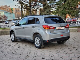 2013 Mitsubishi ASX I Рестайлинг, серебристый, 1300000 рублей, вид 4