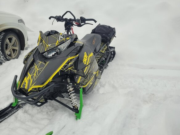 2016 Arctic Cat M-Series, чёрный, 1100000 рублей - вид 6