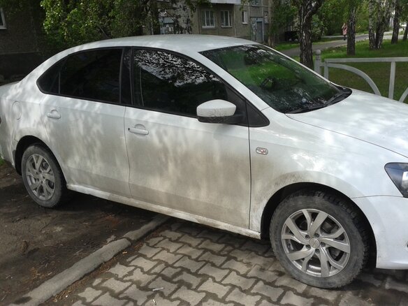 2014 Volkswagen Polo V, белый, 450000 рублей - вид 3