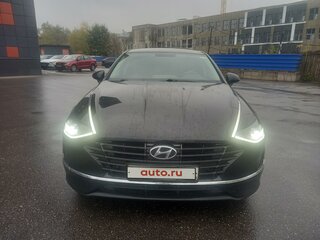 2021 Hyundai Sonata VIII (DN8), чёрный, 1600000 рублей, вид 3