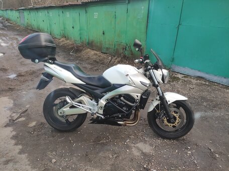 2009 Suzuki GSR 600, белый, 500000 рублей, вид 2