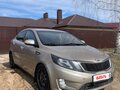 2013 Kia Rio 5-speed III, бежевый, 550000 рублей - вид 2