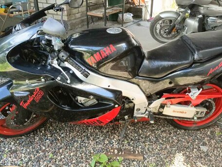 1999 Yamaha YZF1000R Thunderace, красный, 370000 рублей, вид 3