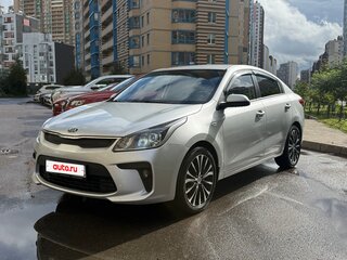 2020 Kia Rio IV Рестайлинг, серебристый, 1650000 рублей, вид 1