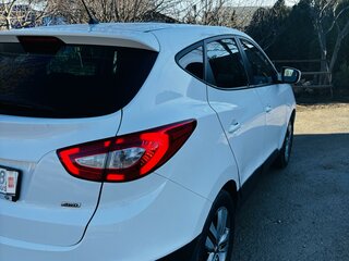 2014 Hyundai ix35 I Рестайлинг, белый, 1499000 рублей, вид 3