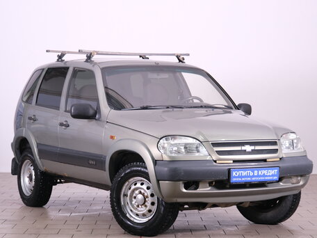 Chevrolet Niva I