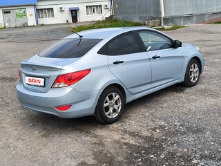 2012 Hyundai Solaris I, серый, 655000 рублей, вид 3