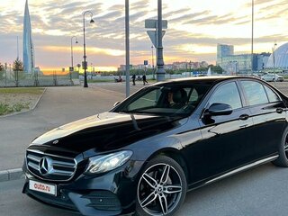 2016 Mercedes-Benz E-Класс 200 V (W213, S213, C238), чёрный, 2800000 рублей, вид 1