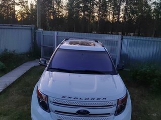 2013 Ford Explorer V, белый, 2350000 рублей, вид 2