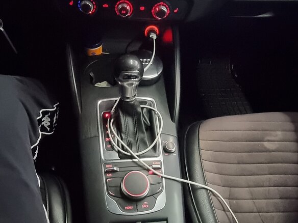 2014 Audi A3 III (8V), белый, 1000000 рублей - вид 14