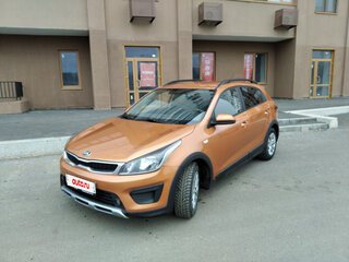 2018 Kia Rio IV (Global market), оранжевый, 1240000 рублей, вид 1