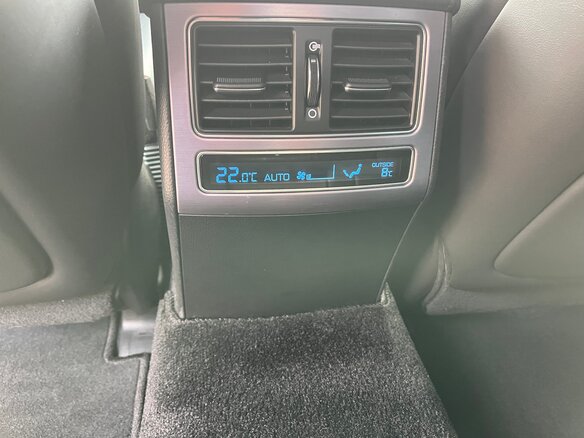 2016 Hyundai Equus II Рестайлинг, коричневый, 2090000 рублей - вид 21