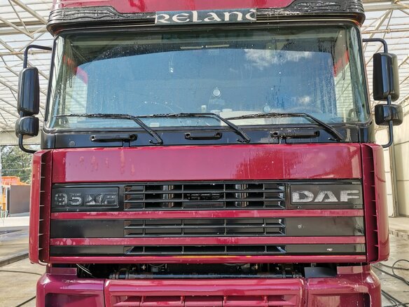 2002 DAF XF 95, красный, 3000000 рублей