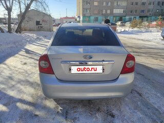 2008 Ford Focus II Рестайлинг, серебристый, 650000 рублей, вид 2
