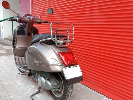 2014 Vespa GTS 300, коричневый, 495000 рублей, вид 3