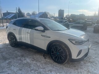 2021 Volkswagen ID.4 Crozz, белый, 3200000 рублей, вид 2