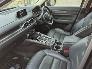 2017 Mazda CX-5 II, чёрный, 2400000 рублей, вид 5