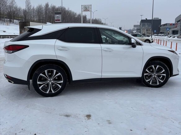 2021 Lexus RX 300 IV Рестайлинг, белый, 5800000 рублей - вид 7