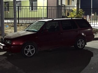 1996 Volkswagen Golf III, красный, 320000 рублей, вид 5