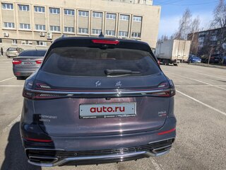 2023 Hongqi HS5 I Рестайлинг, фиолетовый, 4600000 рублей, вид 2