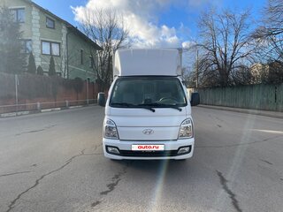 2022 Hyundai Porter II, белый, 4800000 рублей, вид 3