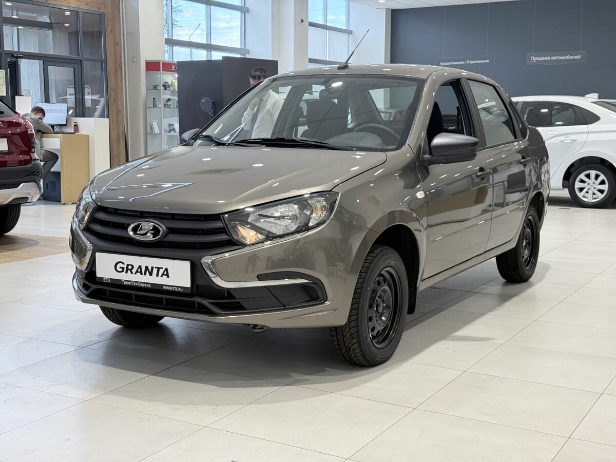 Открыть фотографии: Lada (ВАЗ) Granta I Рестайлинг