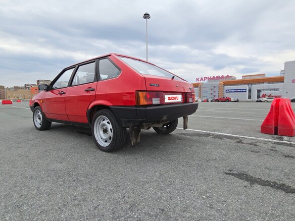 1998 Lada (ВАЗ) 21093i, красный, 498000 рублей - вид 4